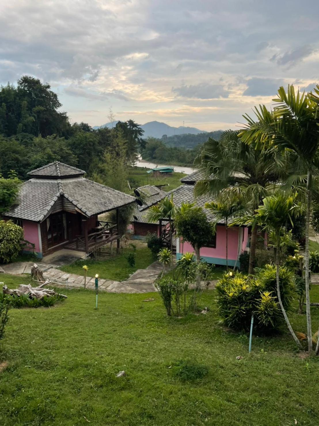 Pai Love & Baan Chonphao Resort Kültér fotó
